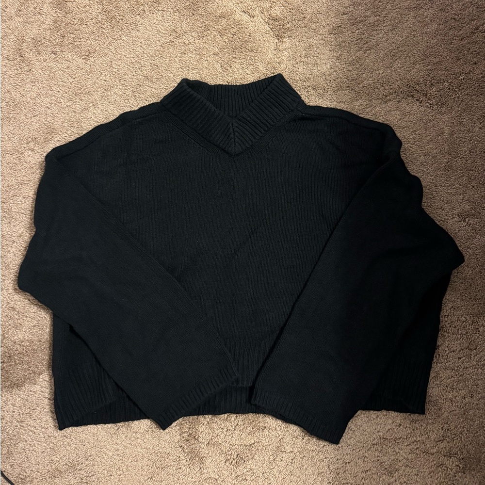Black Women's Cropped Sweater